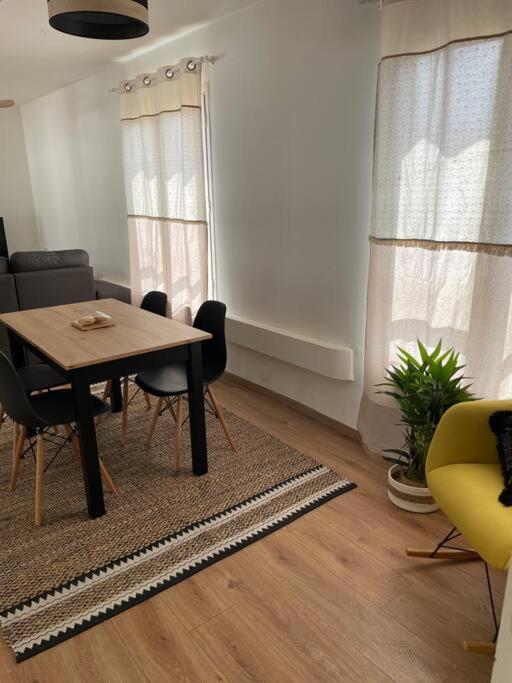 Rare ! Spacieux T3 En Roof-Top Au Barachois - 2 Ch Climatisees - 6 Couchages - Proche Aeroport Saint-Denis Exterior photo